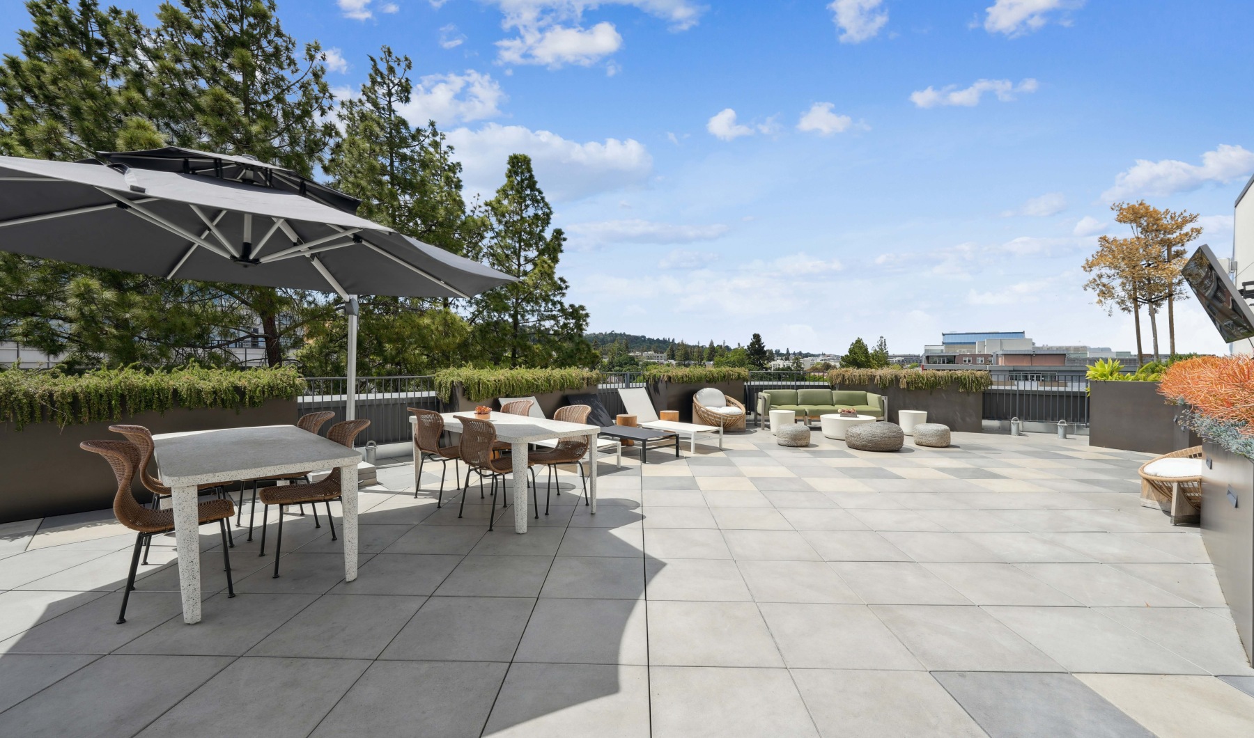 Rooftop Lounge - Exterior Rooftop Lounge - Exterior