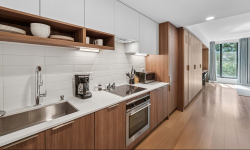 Furnished Studio Kitchen